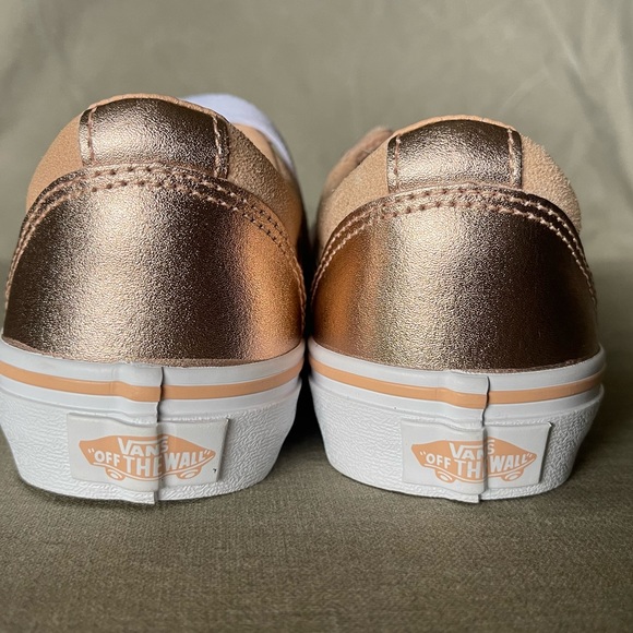 NWOB - Vans Old Skool Rose Gold GORGEOUS - Picture 7 of 12